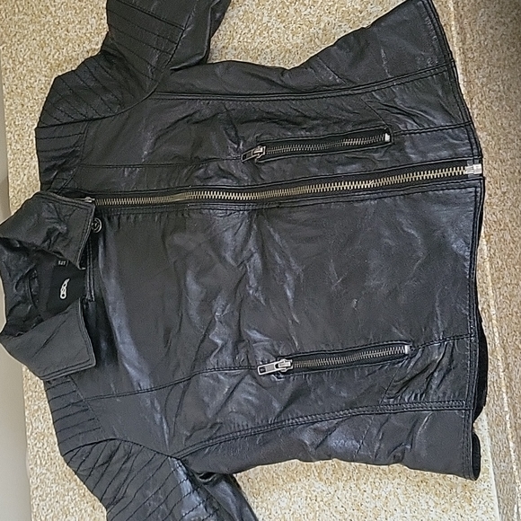 ASOS Black leather jacket with detailing on sleeves and back size 0 - Picture 5 of 11